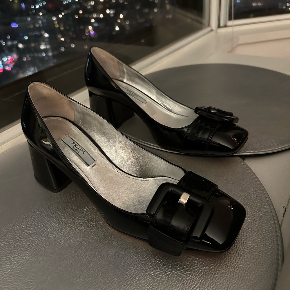 Vintage Prada Black Patent Pumps 37.5 size